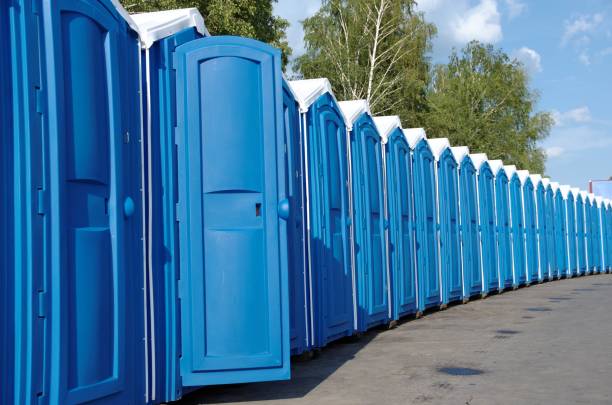 Affordable portable toilet rental in Tennessee Ridge, TN